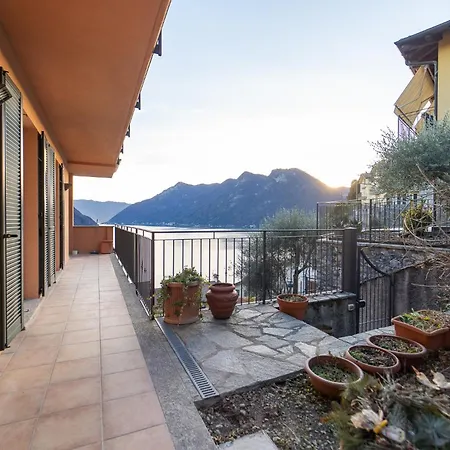 Splendida Casa Con Terrazza Vista E 2 Garage *