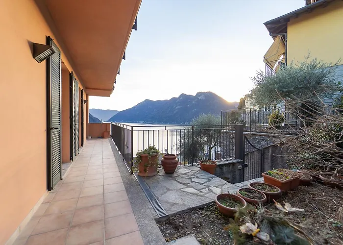 Splendida Casa Con Terrazza Vista E 2 Garage *