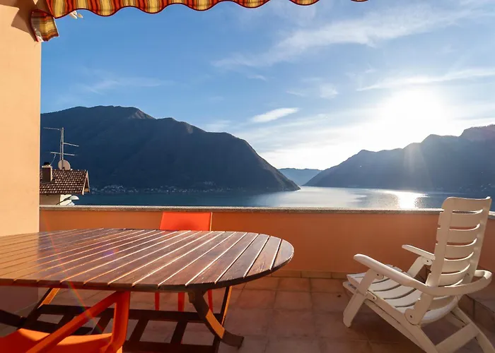 Splendida Casa Con Terrazza Vista E 2 Garage Colonno