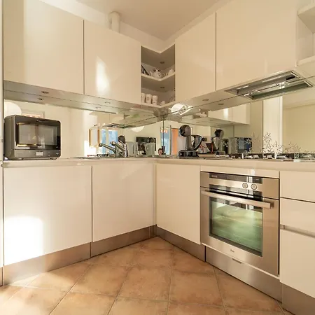 Splendida Casa Con Terrazza Vista E 2 Garage Appartement *
